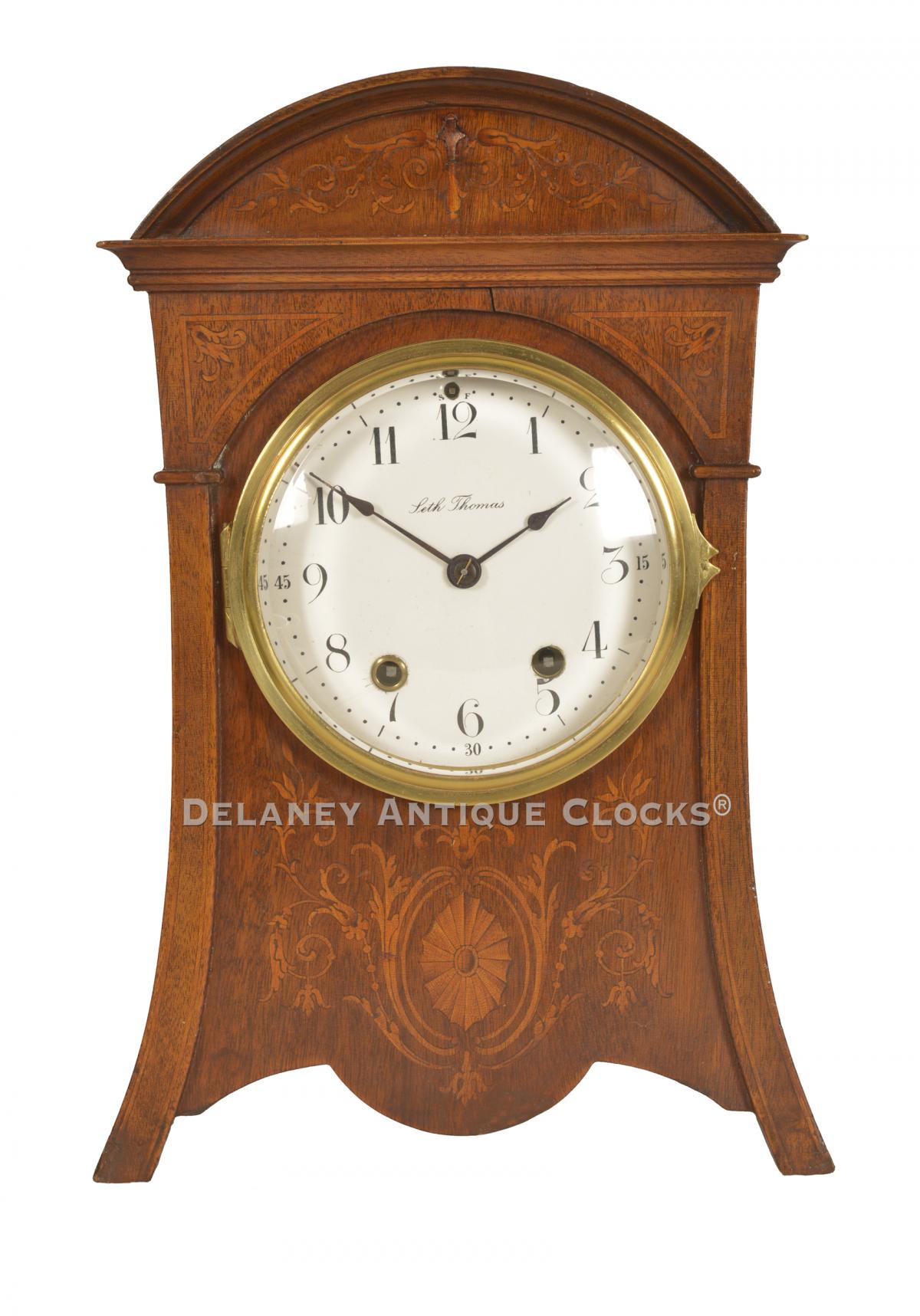 Seth Thomas Bracket Clock. The "Touraine" mantel clock. 222053.